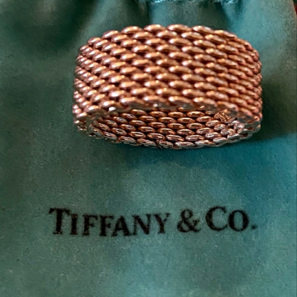 Tiffany & Co Somerset mesh ring.